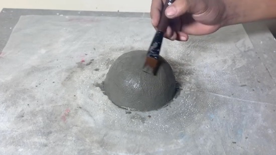 DIY Concrete Planter