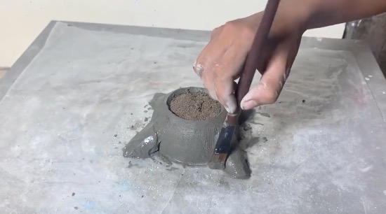 DIY Concrete Planter