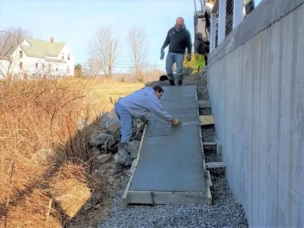 How To Form, Pour, And Finish A Concrete Ramp (For Beginners)