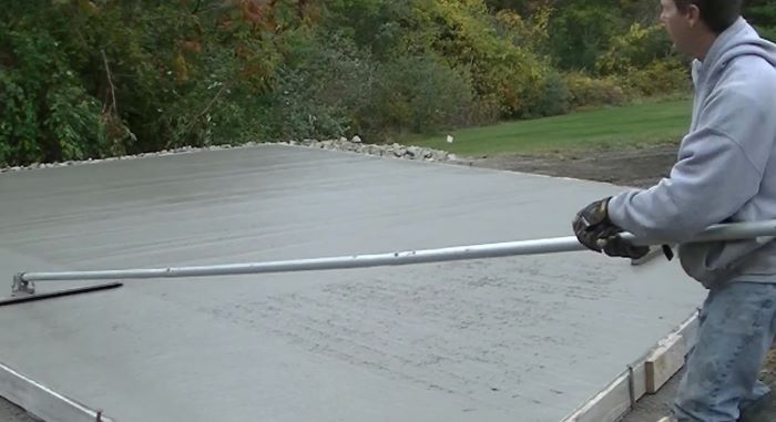 how to bull float a concrete floor