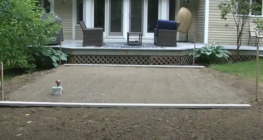 pour concrete over gravel sub-base