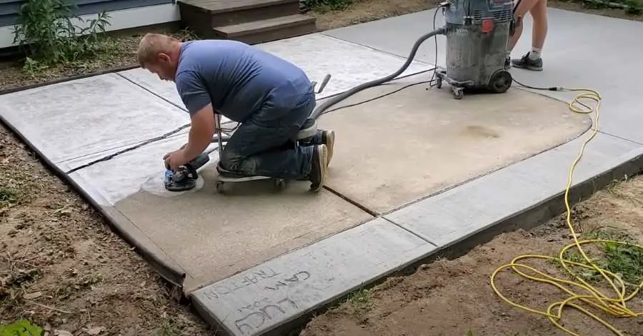 how to smooth concrete after it dries
