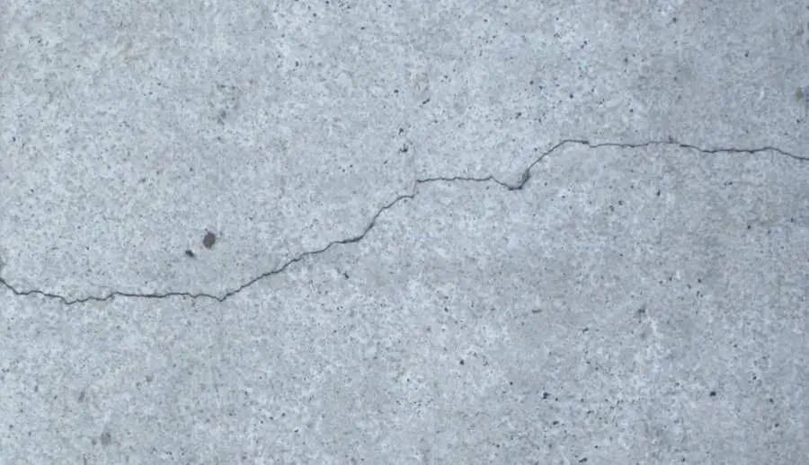 plastic shrinkage cracking