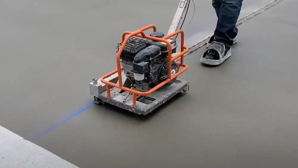 Husqvarna soff cut saw