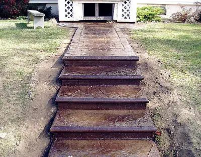 Concrete Steps And Concrete Stairs - Why To Use Concrete To Build Your Stairs